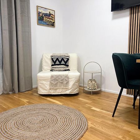 Jasminn Apartments براغ المظهر الخارجي الصورة